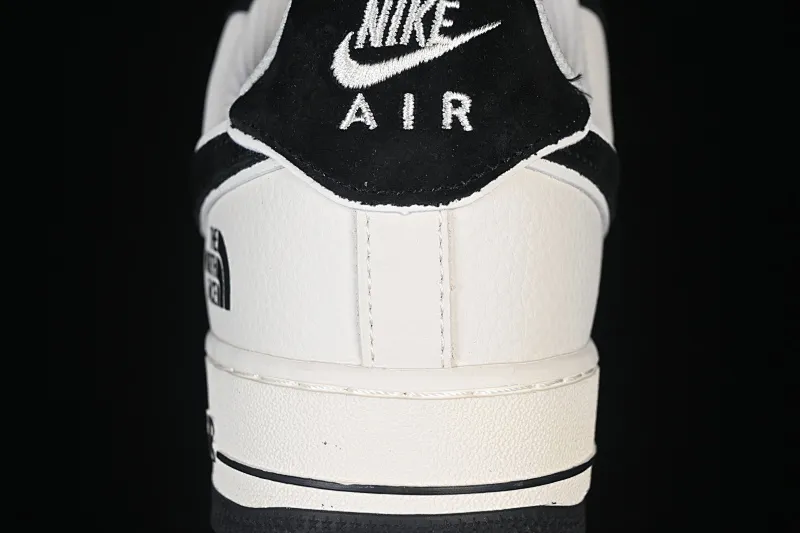 All categories Nk Air Force 1 Air Force series Nk Air Force 1 Low Air Force low top Nike Air Force 1'07 Low North Face joint classic black Air Force 1 low top casual sneakers DD1982-332